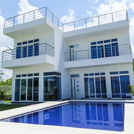 Casa Blanca Malibu Aparthotel Santa Verónica Esterno foto
